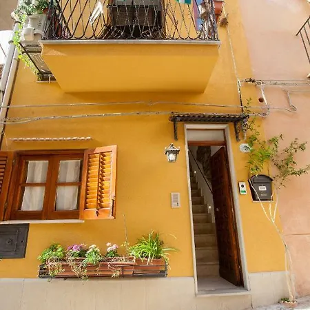 Diana House *